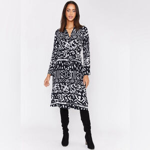 DOLCEZZA Stylish Black and White Patterned Dress